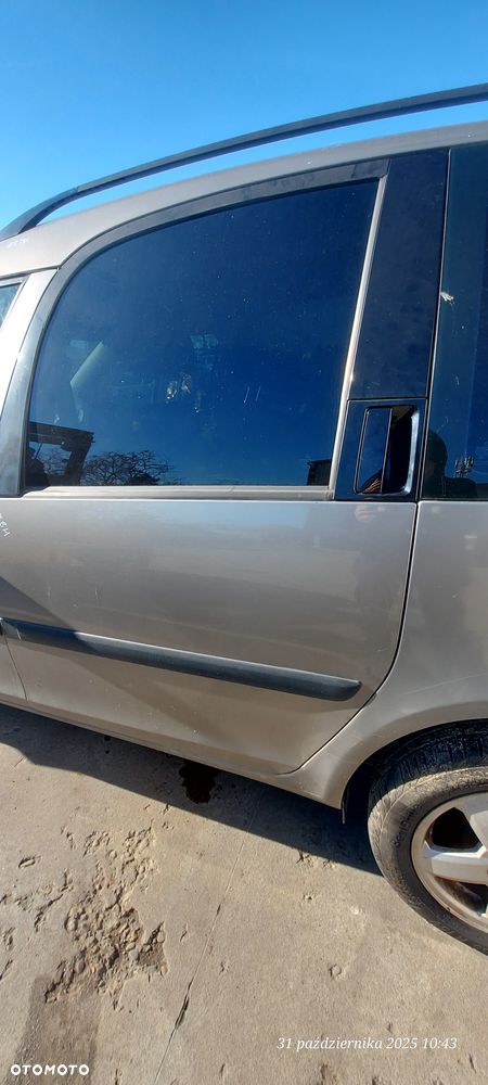 Skoda Roomster 10- Polift Drzwi Lewy Tył Tylnie LF8H - 2