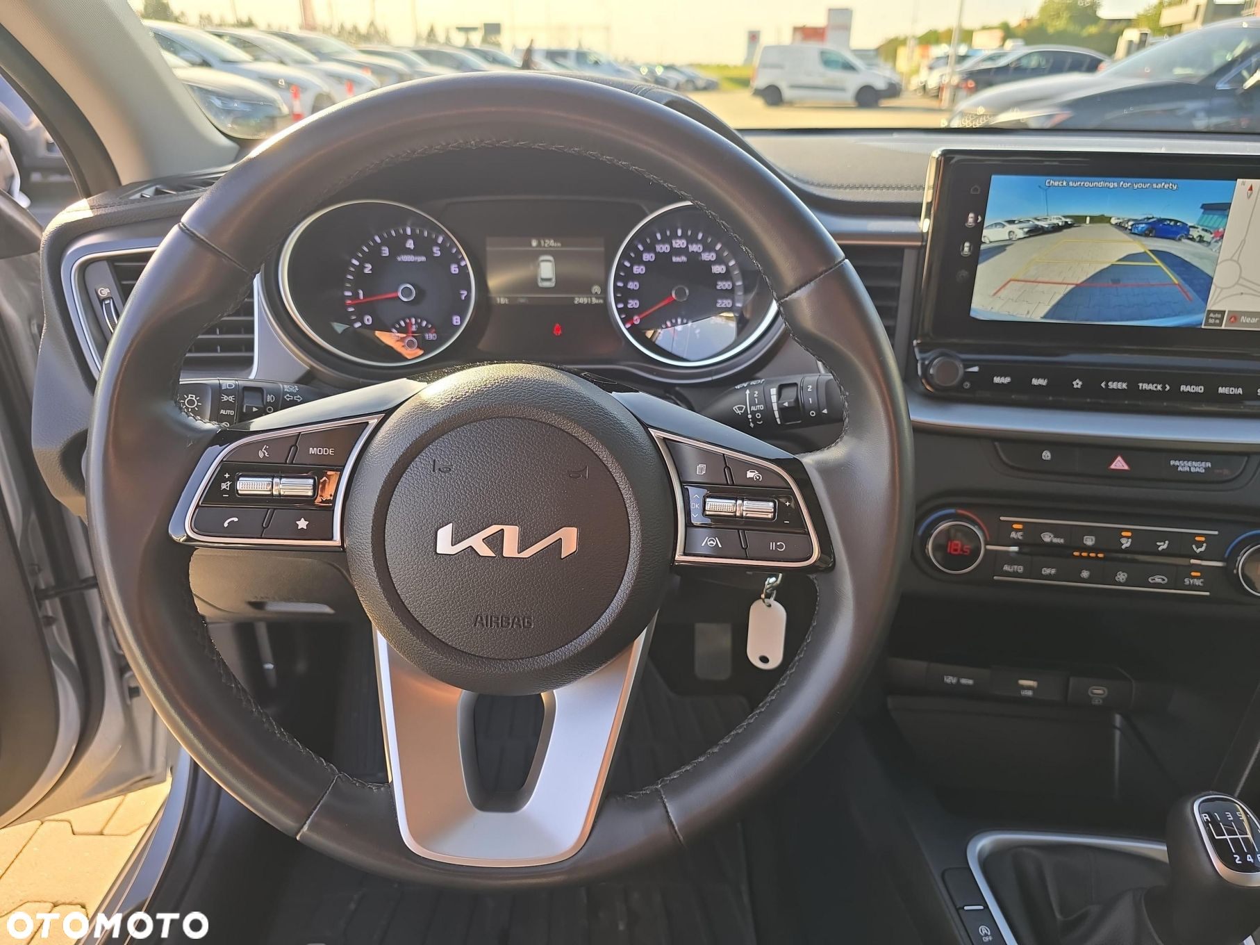 Kia Ceed 1.5 T-GDI M - 16