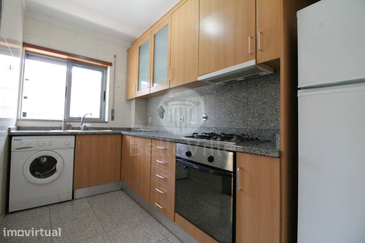 Apartamento T0 para arrendar, junto à Universidade do Minho - Grande imagem: 3/16
