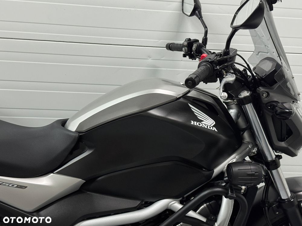 Honda NC - 6