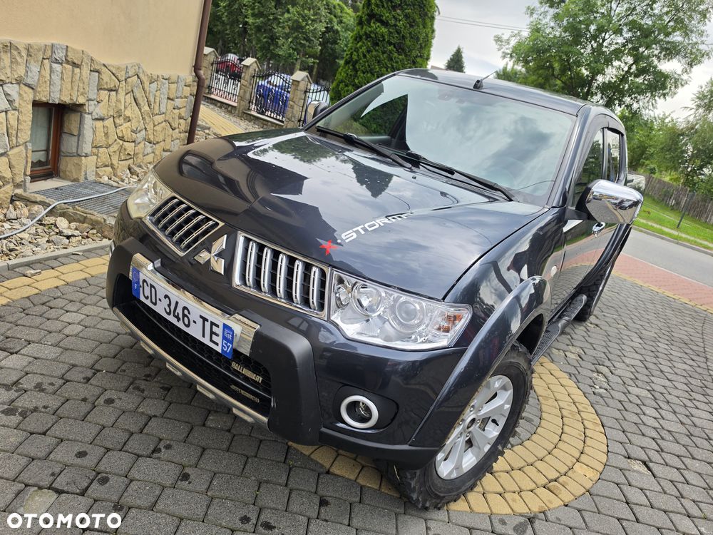 Mitsubishi L200 - 4