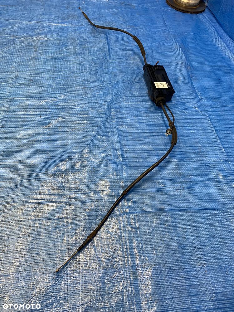 MODUŁ MECHANIZM STEROWNIK SILNICZEK HAMULCA RĘCZNEGO LINKI BMW 7 F01 F02 F03 F04 6797789  ORYGINAŁ - 2