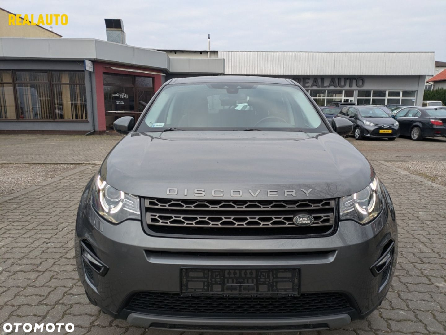 Land Rover Discovery Sport - 13