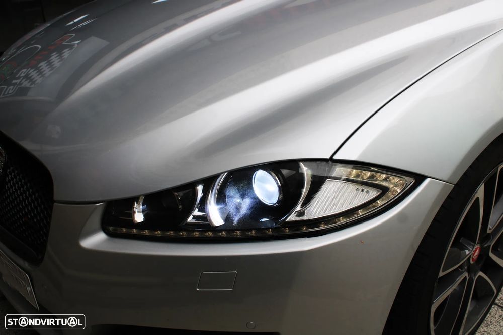 Jaguar XF 2.2 - 53