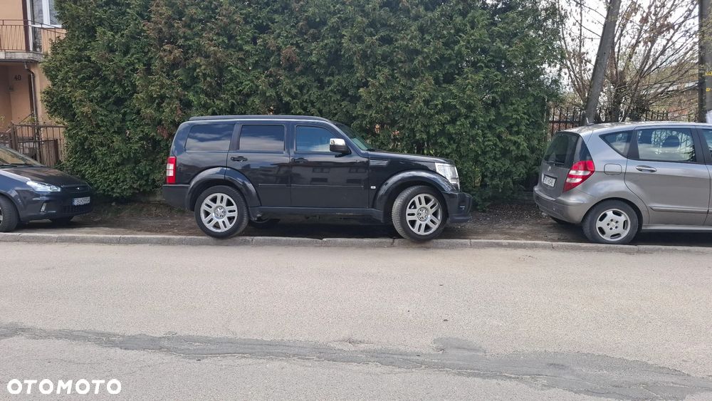Dodge Nitro 2.8 CRD SXT - 3
