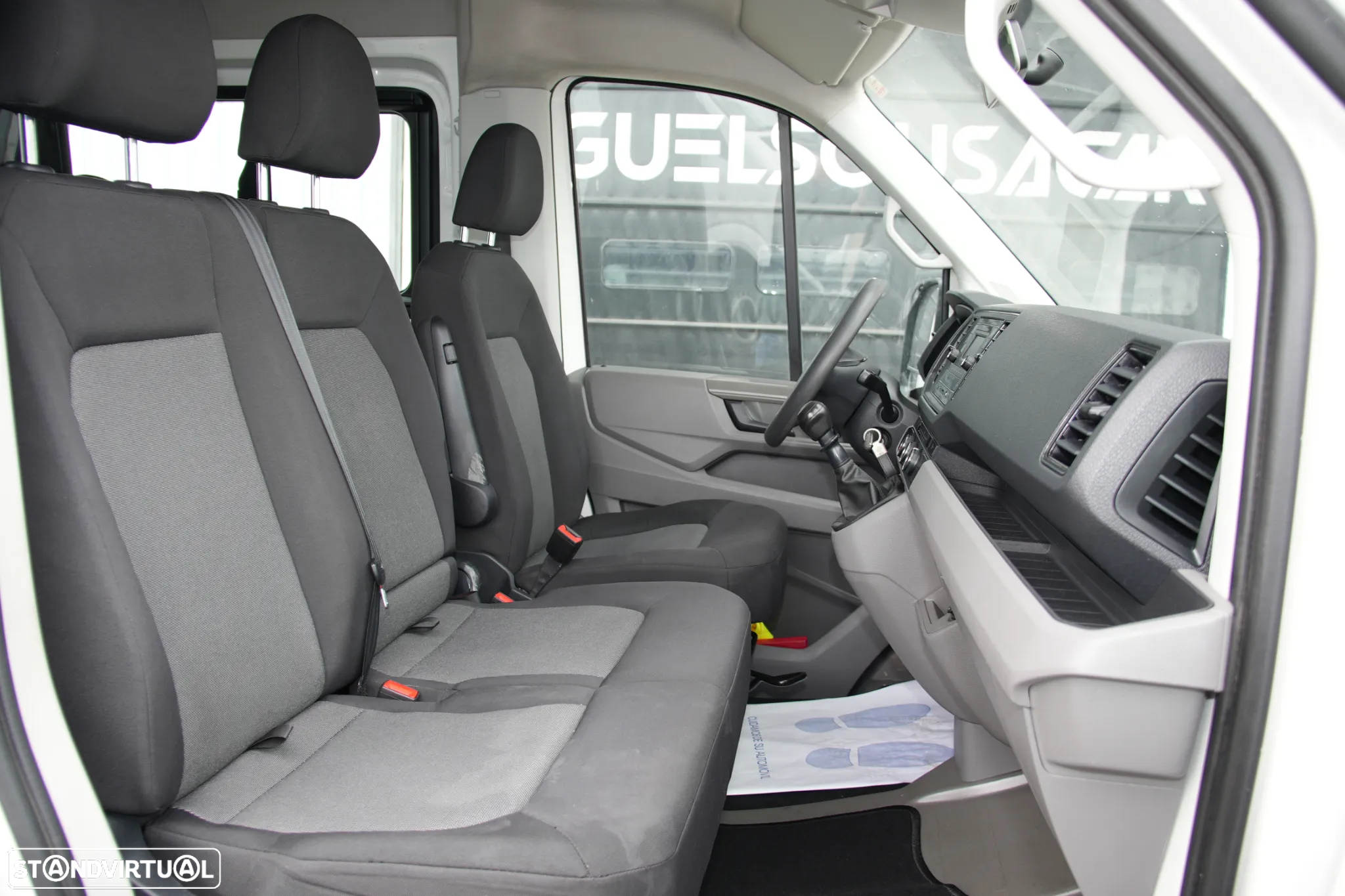 VW Crafter 7Lugares 2.0TDI 177cv - 11
