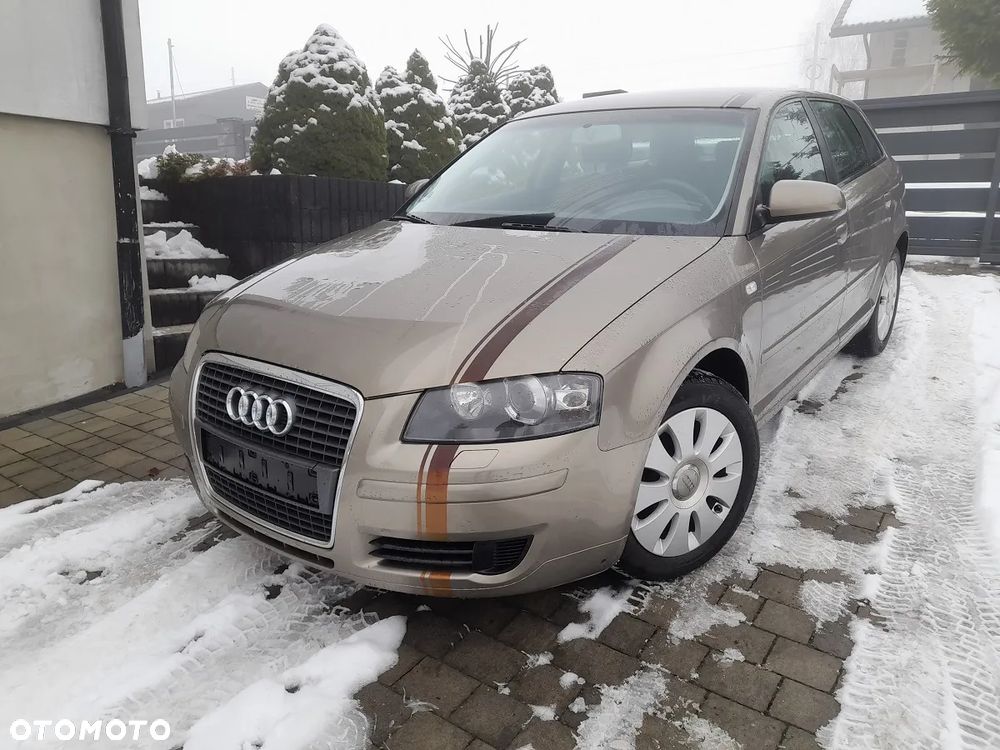 Audi A3 Sportback - 3