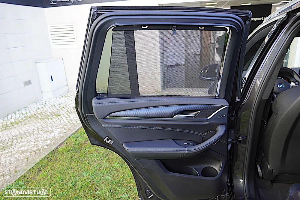 BMW X3 30 e xDrive Pack M - 23