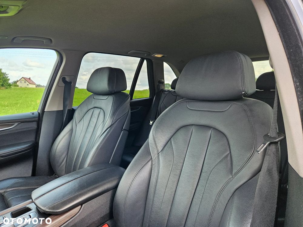 BMW X5 xDrive30d - 14