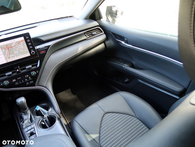 Toyota Camry 2.5 Hybrid Prestige CVT - 13