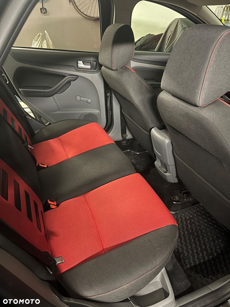 Ford Focus 1.6 Gold X - 11