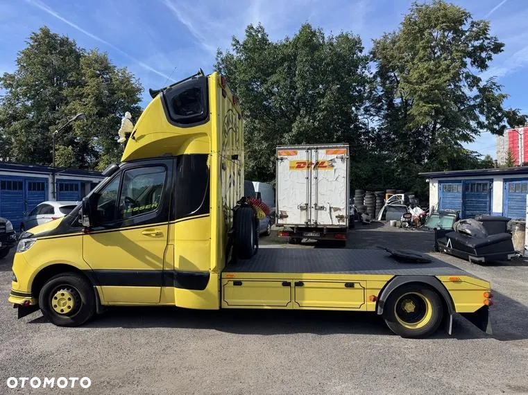 Mercedes-Benz Sprinter - 7