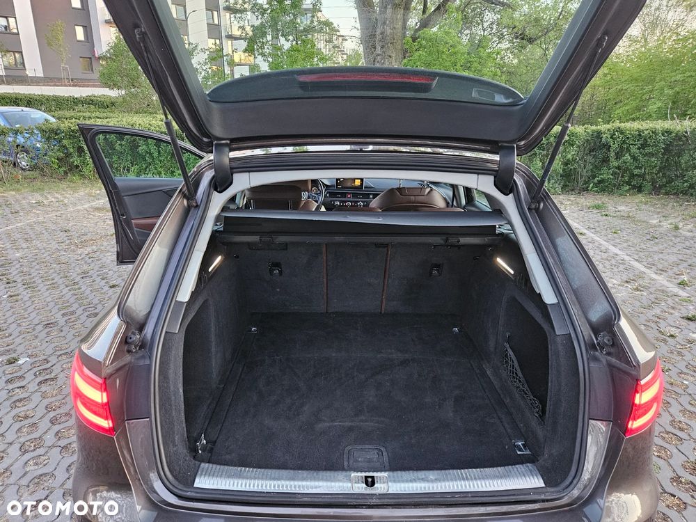Audi A4 Avant 2.0 TDI - 11