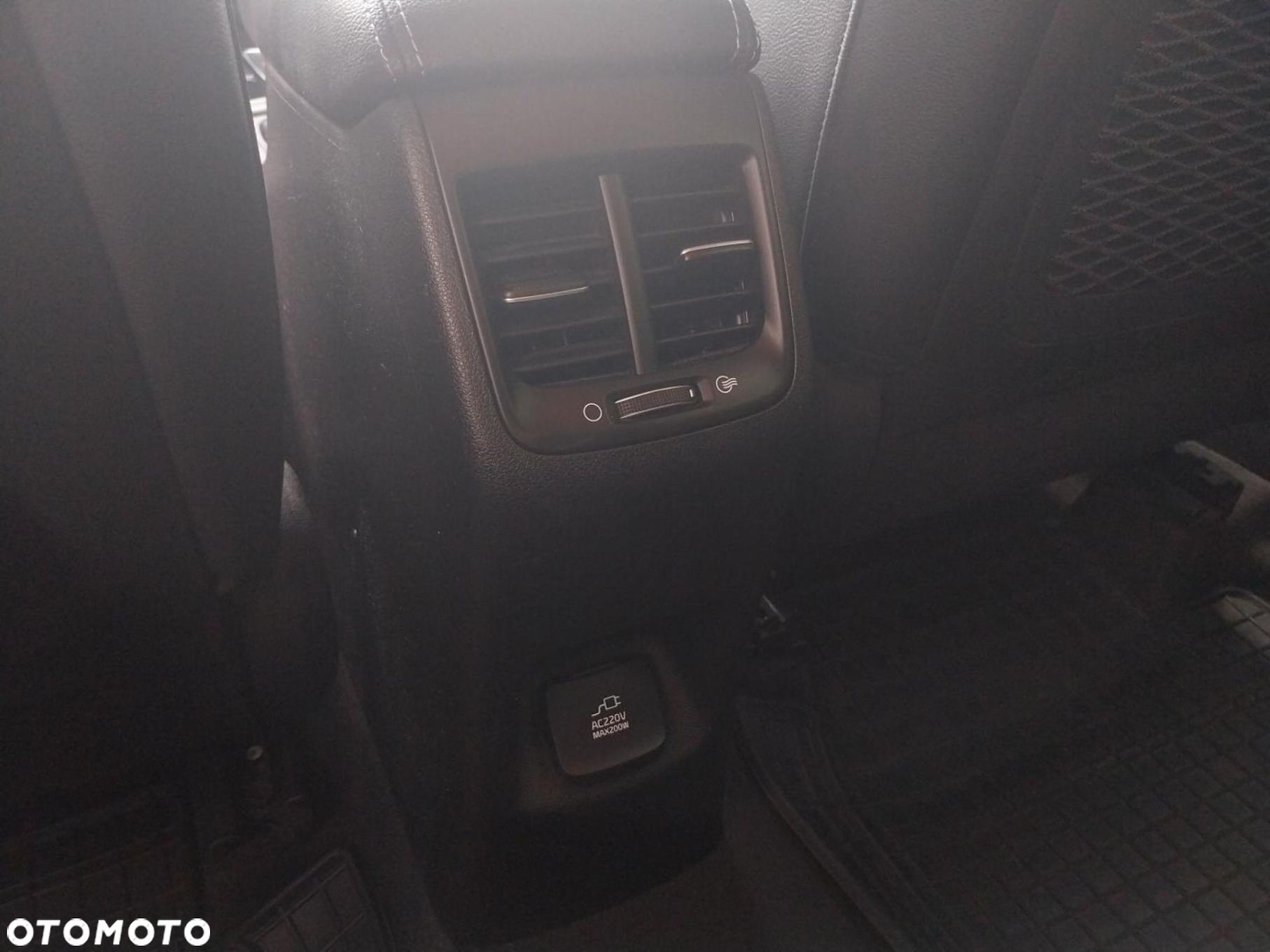 Kia Niro 1.6 GDI Hybrid L Business Line - 27