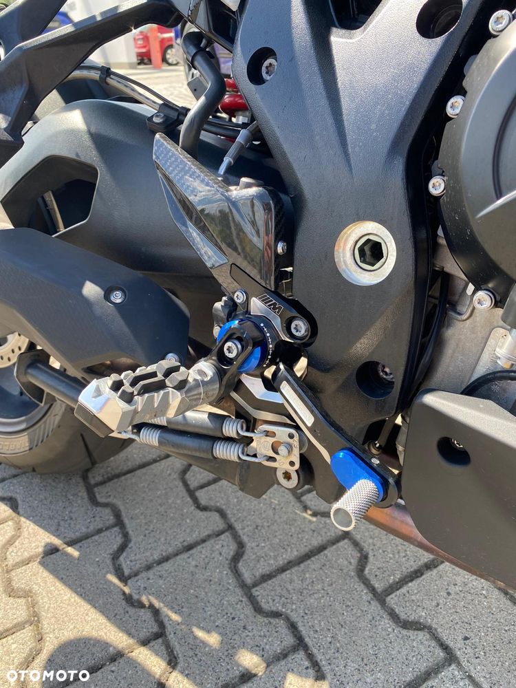 BMW XR - 11
