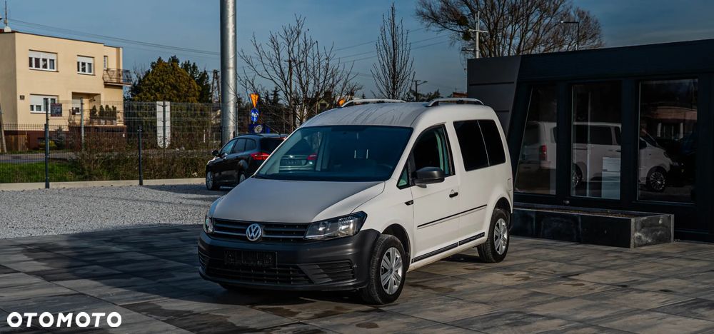 Volkswagen Caddy - 10