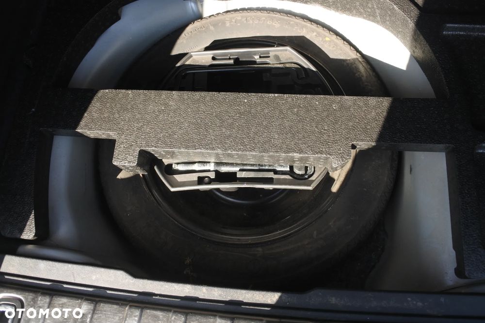 Peugeot 2008 PureTech 82 ETG5 STOP&START Allure - 14