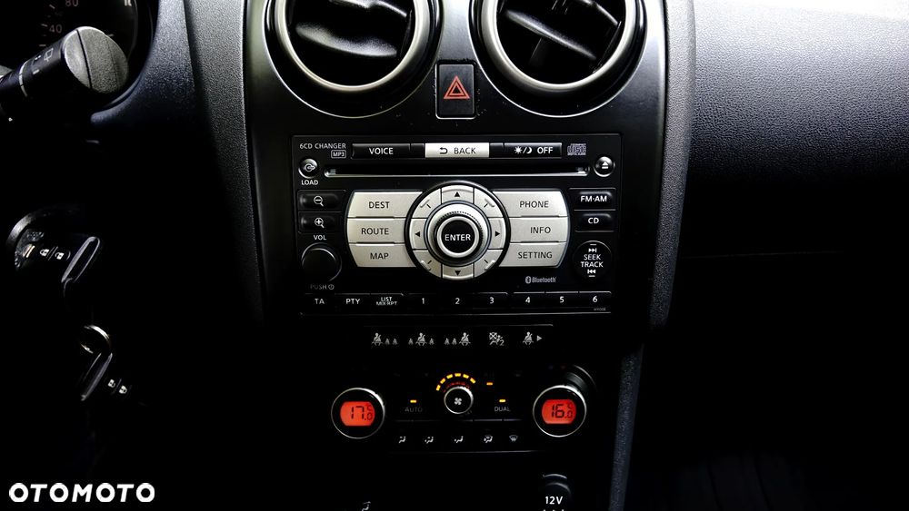 Nissan Qashqai 2.0 tekna - 18