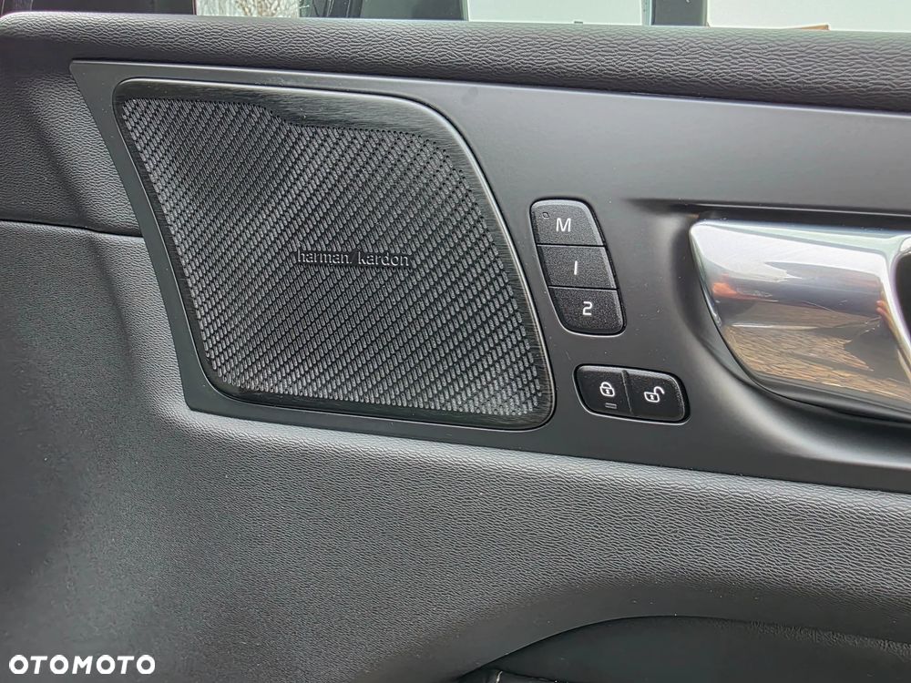 Volvo XC 60 T6 AWD Geartronic Inscription - 34