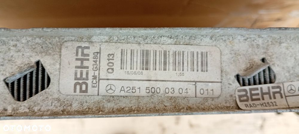 Chłodnica wody płynu Mercedes ML W164 3.0 CDI A2515000103 - 9