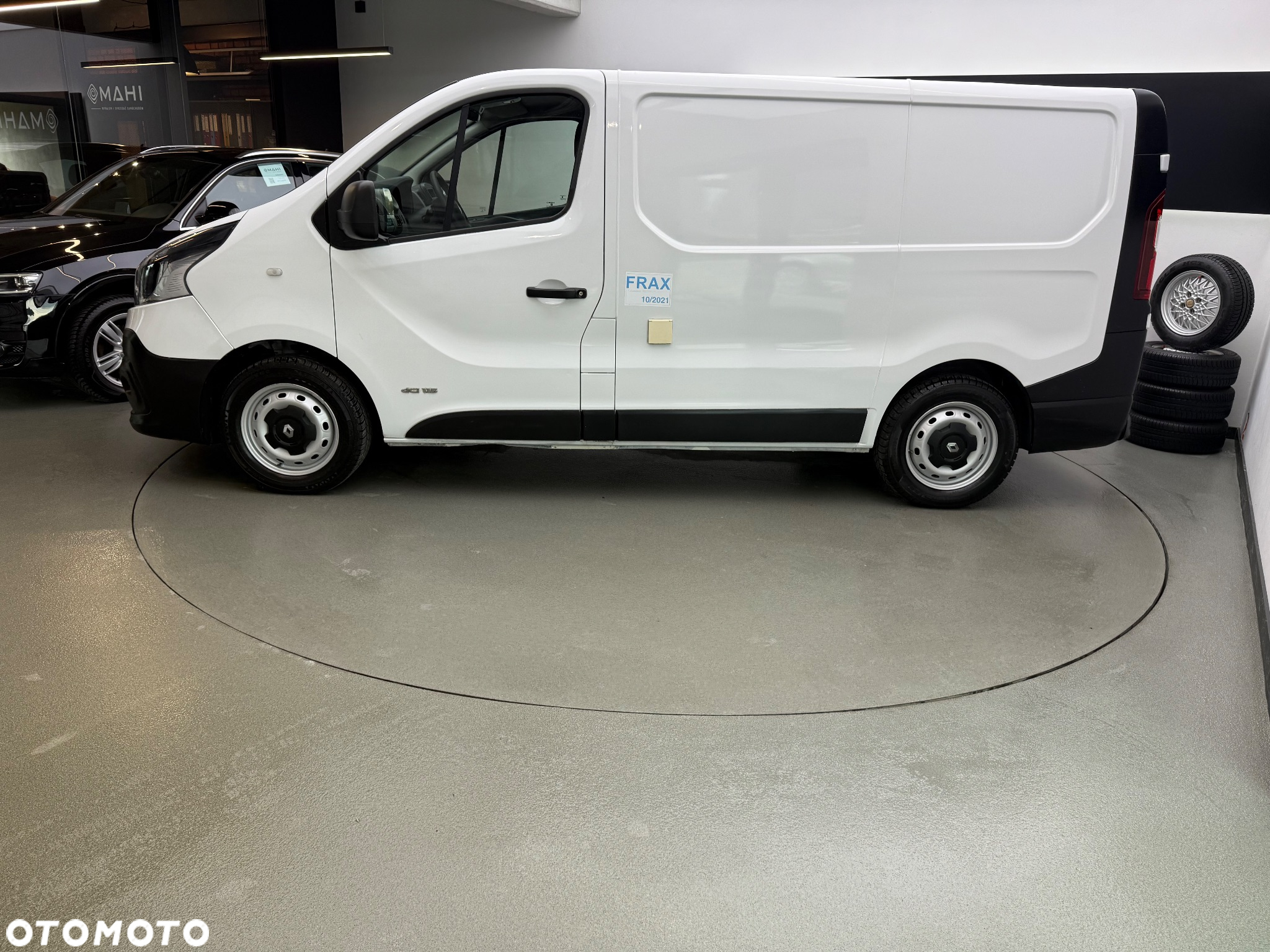 Renault Trafic - 8