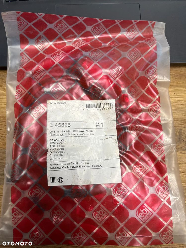 Czujnik prędkości obrotowa koła Mercedes 0015427818