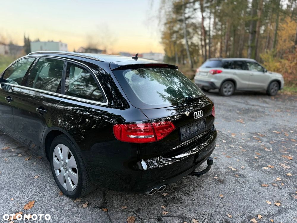 Audi A4 Avant - 9