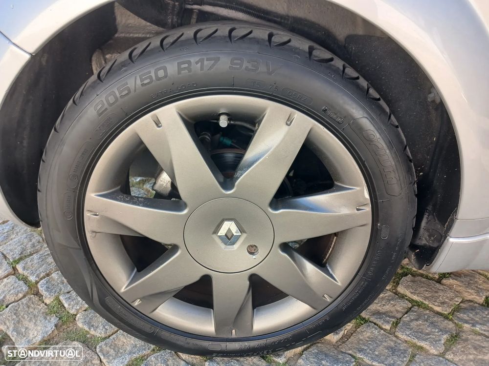 Renault Mégane CC 1.5 dCi Extreme - 30