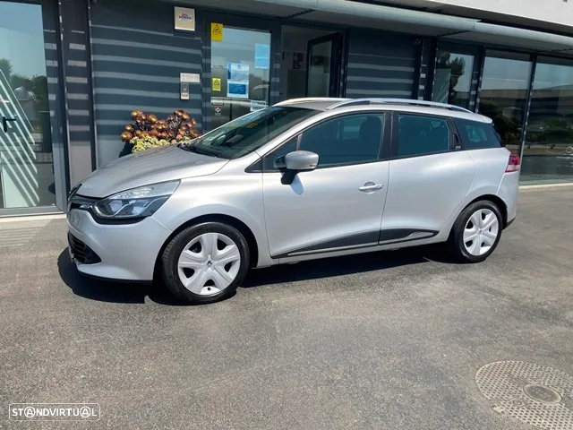 Renault Clio Sport Tourer 1.5 dCi Dynamique S - 4