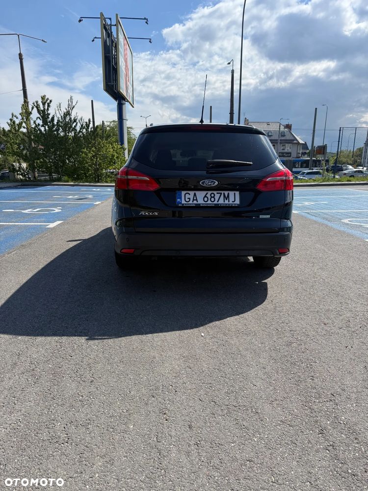 Ford Focus 1.0 EcoBoost Trend - 5