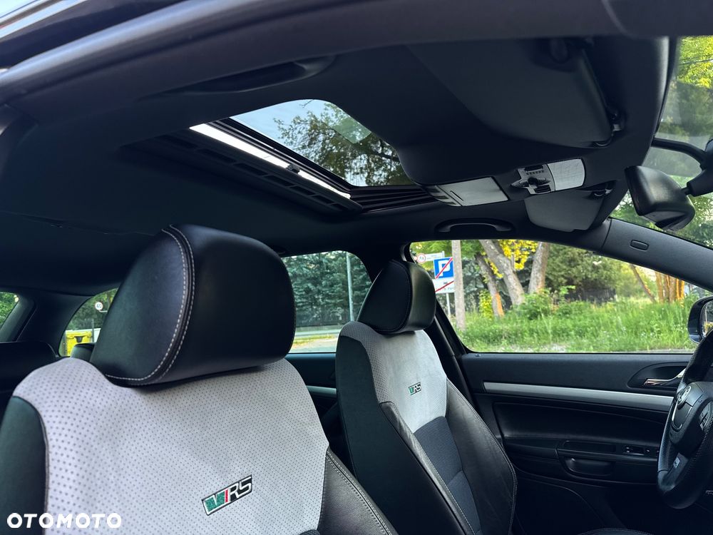 Skoda Octavia 2.0 TDI CR DPF DSG RS - 34