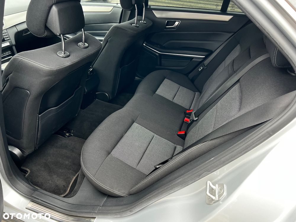 Mercedes-Benz Klasa E 250 CDI DPF BlueEFFICIENCY 7G-TRONIC - 11