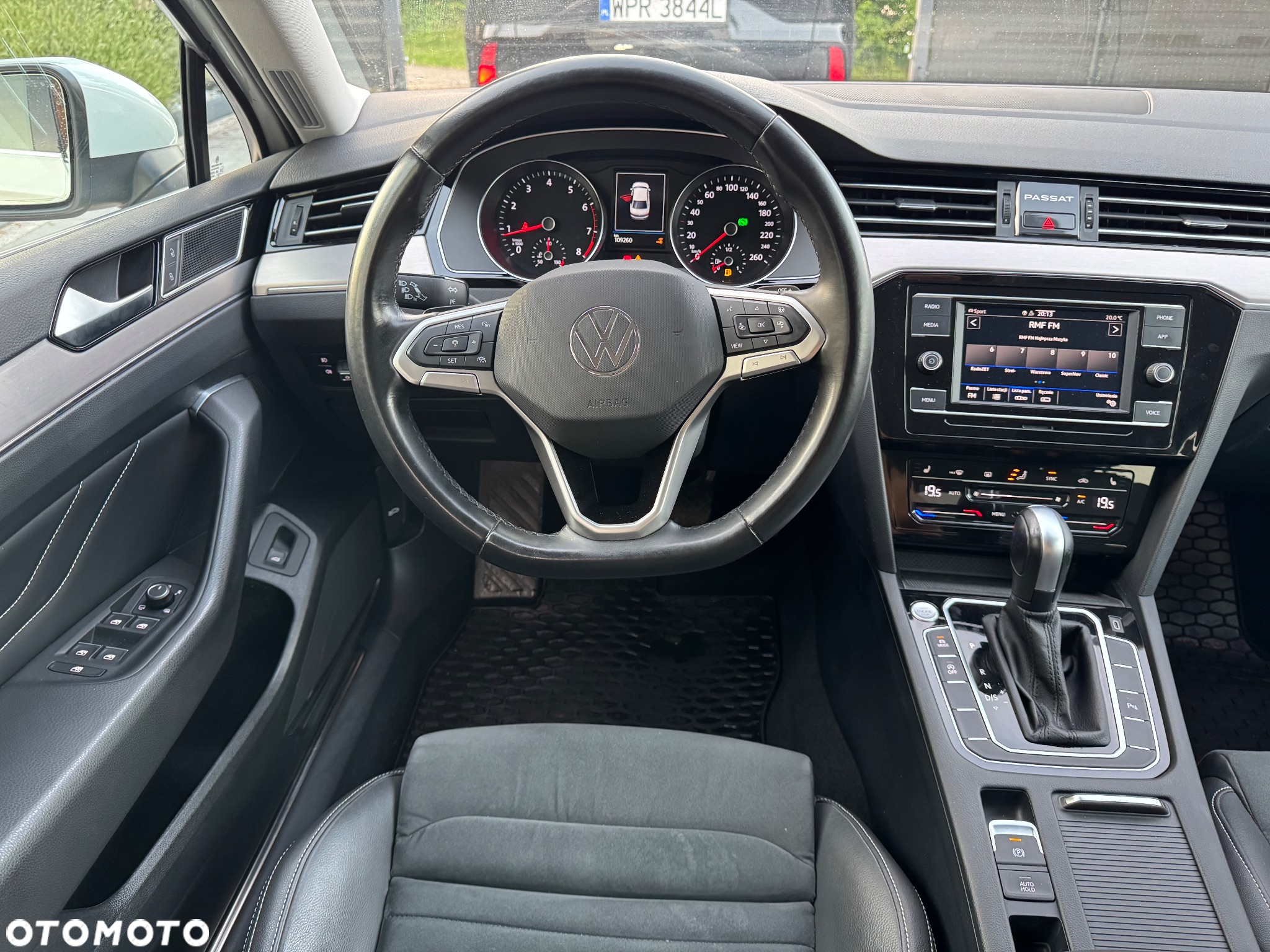 Volkswagen Passat 2.0 TSI Elegance DSG - 26