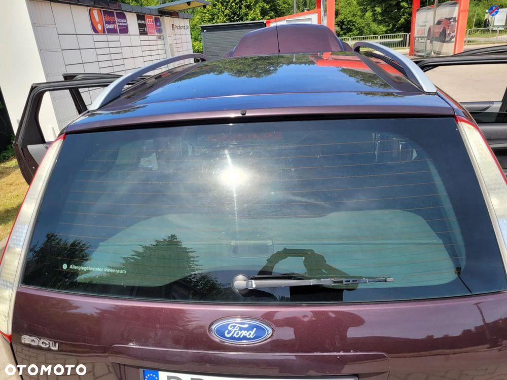 Ford Focus 1.8 Style - 7