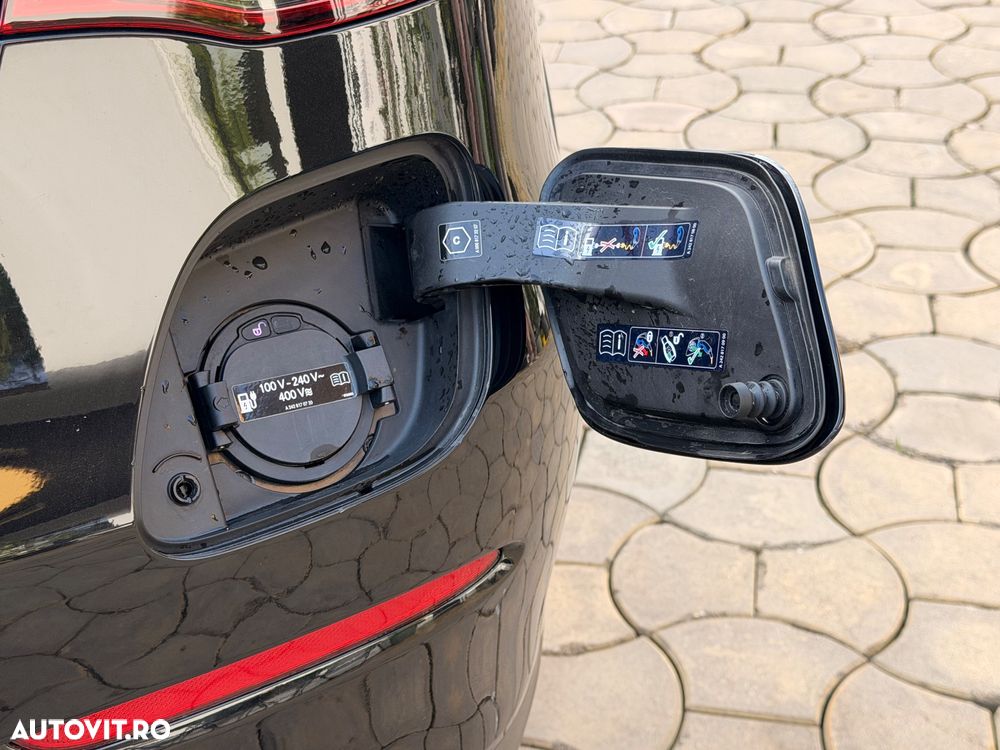 Mercedes-Benz GLC 300 de 4Matic 9G-TRONIC AMG Line - 29