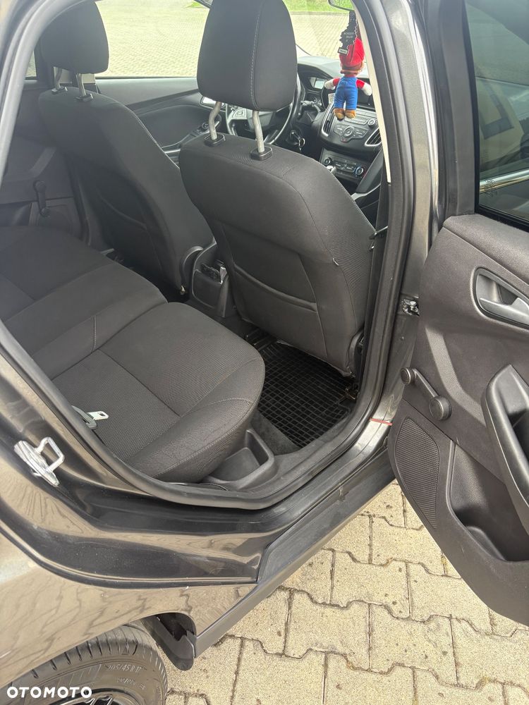 Ford Focus 1.6 TDCi Edition - 9