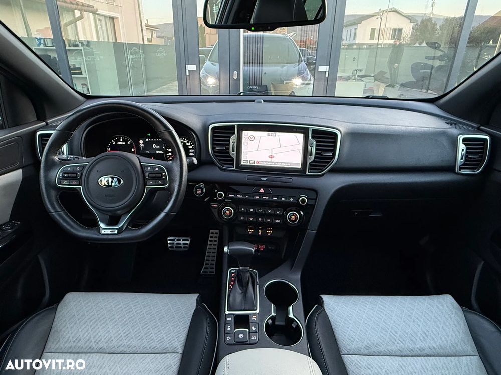 Kia Sportage 2,0 CRDI AWD Aut. GT Line - 9