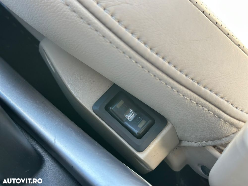Mitsubishi Outlander 2.0 DI-D Intense - 15