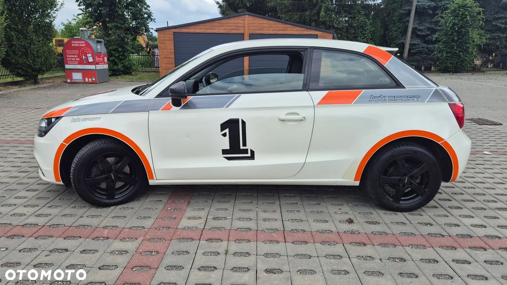 Audi A1 3-drzwiowe 1.6 TDI S line edition - 4