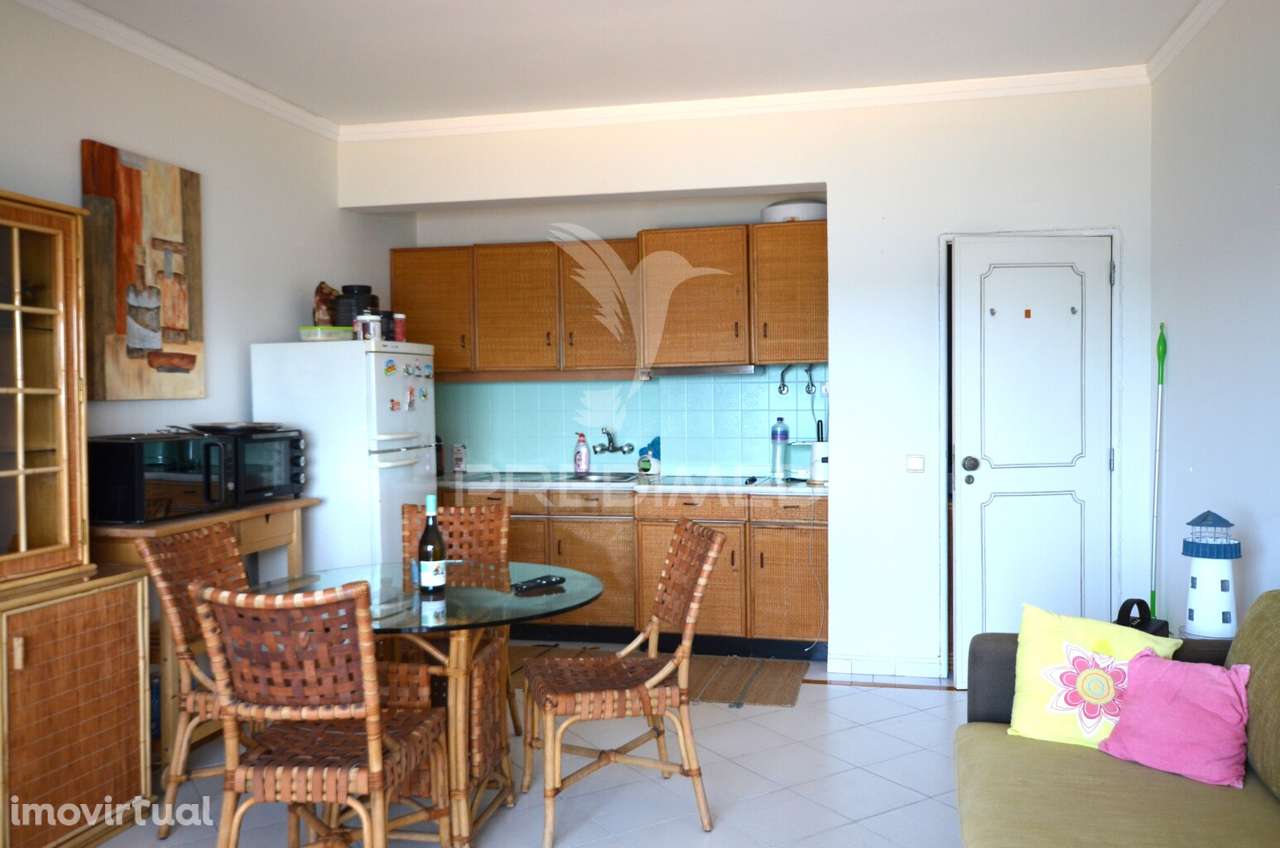 APARTAMENTO T1 com vista mar - Arrendamento anual em Quarteira - Grande imagem: 3/9