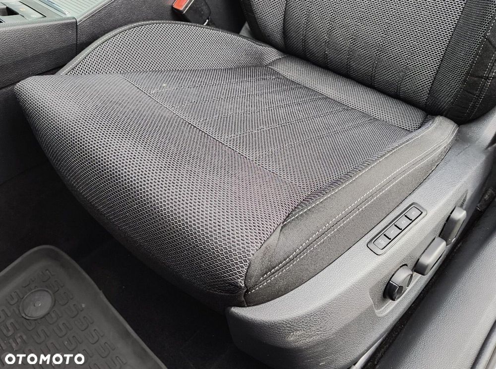 Skoda Superb 2.0 TSI Style DSG - 11