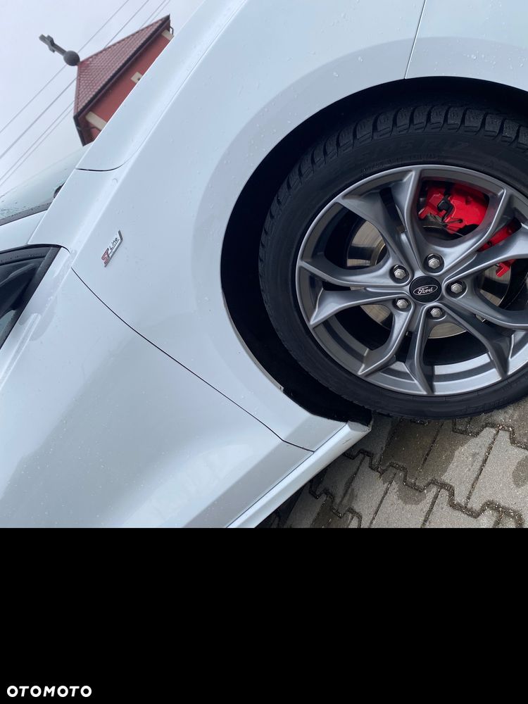 Ford Focus 2.0 EcoBlue ST-Line - 8