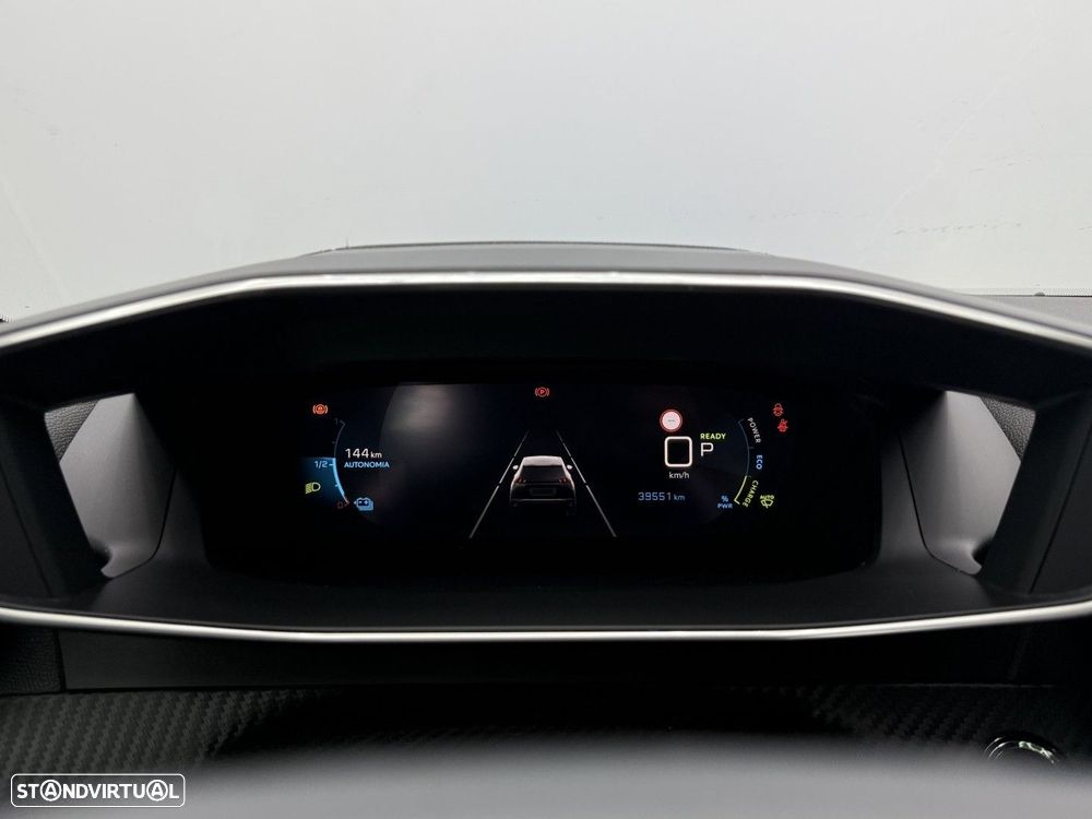 Peugeot e-2008 50 kWh GT - 25