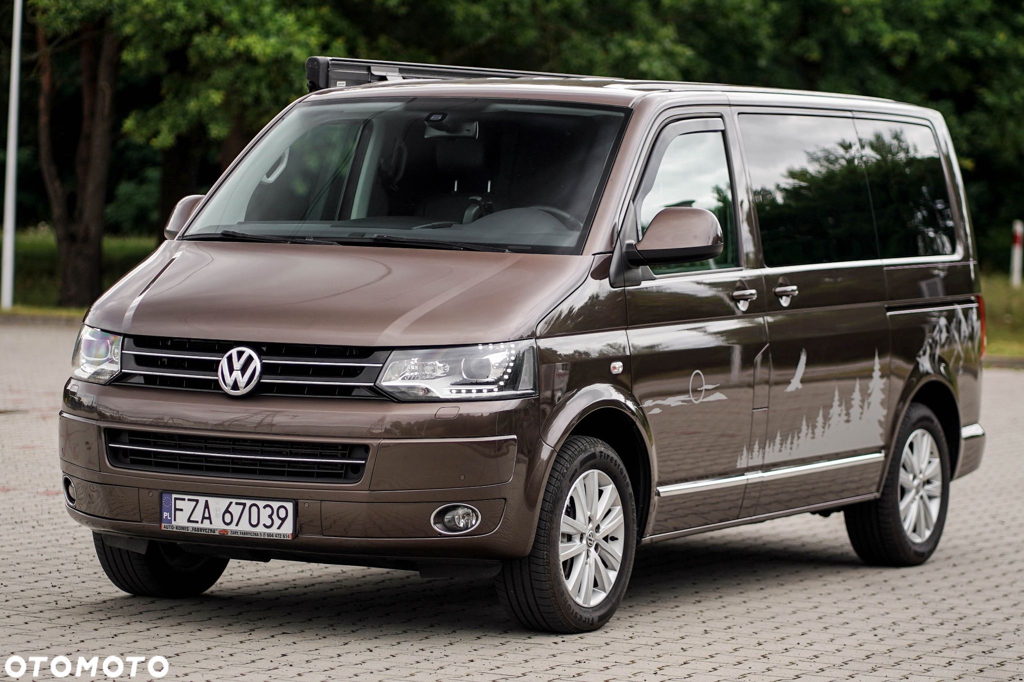 Volkswagen Multivan - 1