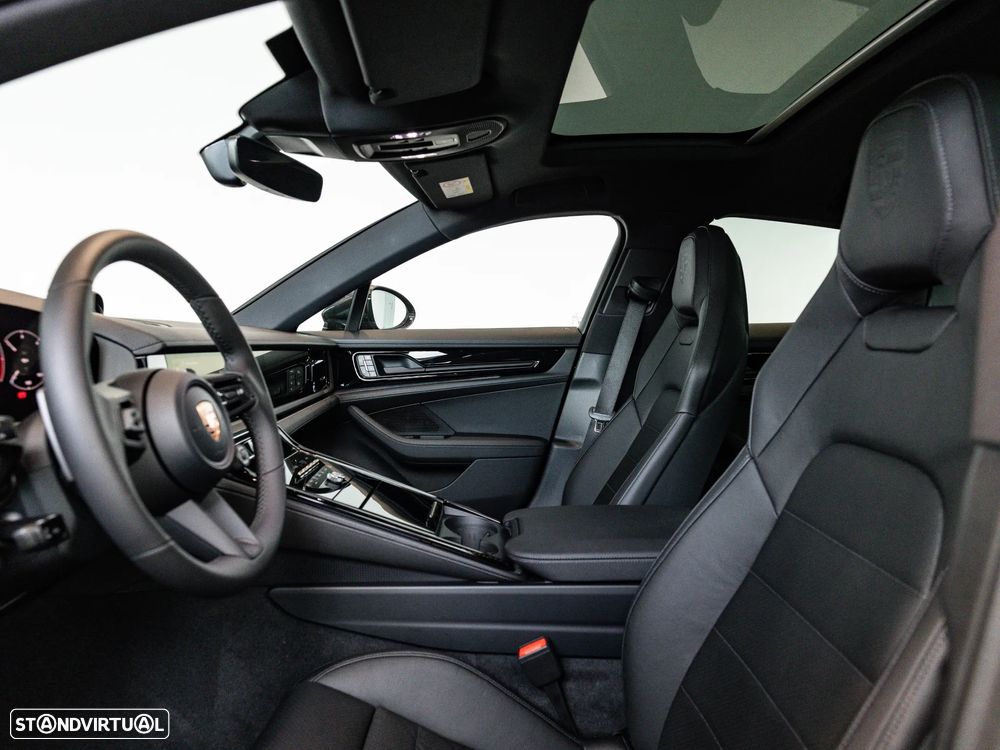 Porsche Panamera - 24