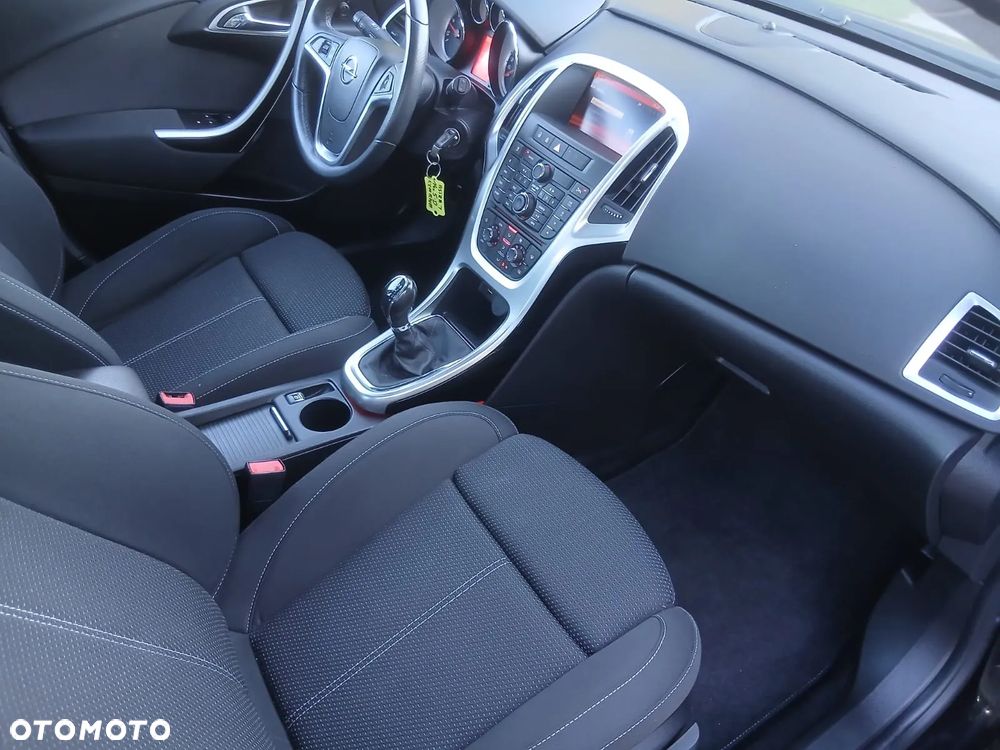 Opel Astra 1.4 Turbo Cosmo - 36