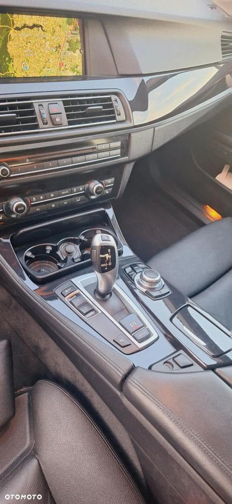 BMW Seria 5 520d xDrive Luxury Line - 14