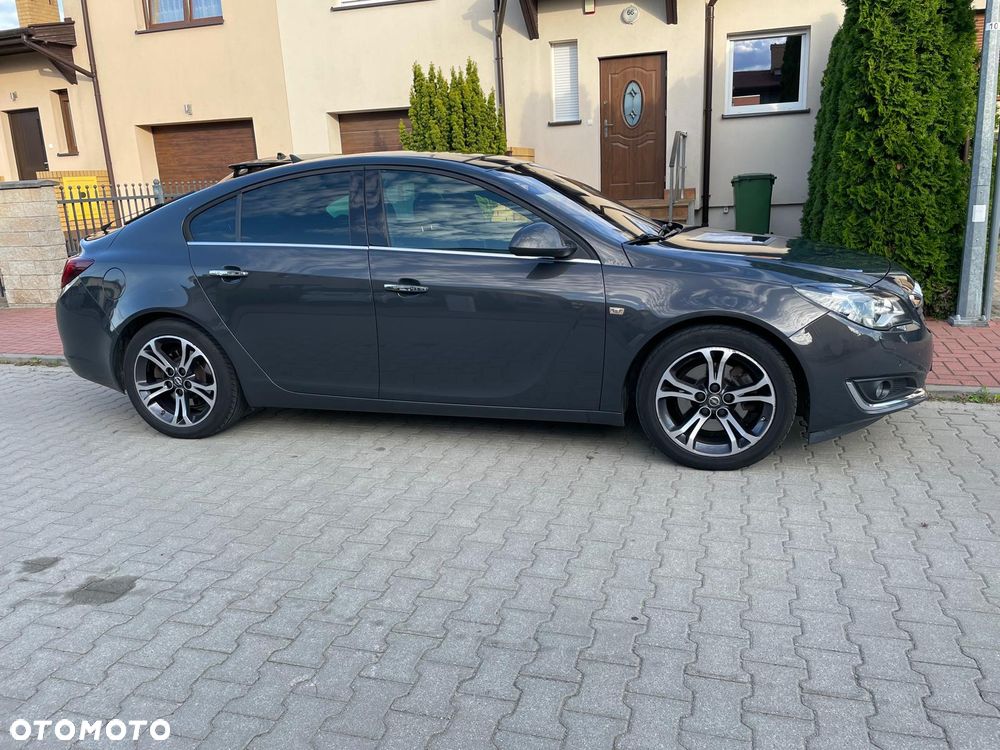 Opel Insignia - 2