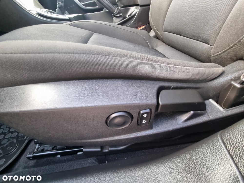 Opel Insignia 2.0 CDTI Active - 21