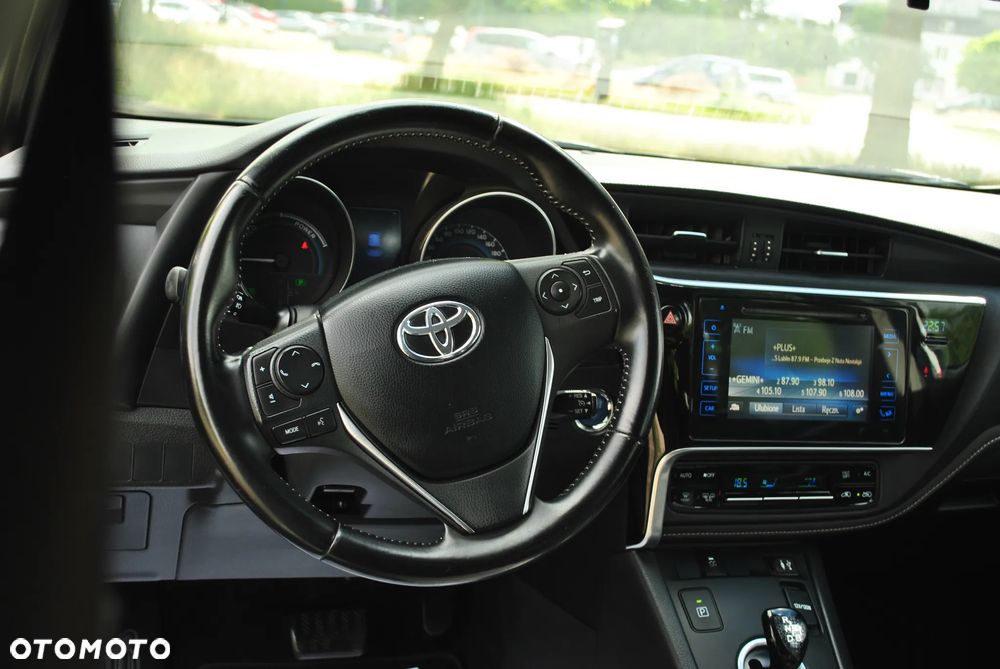 Toyota Auris - 9